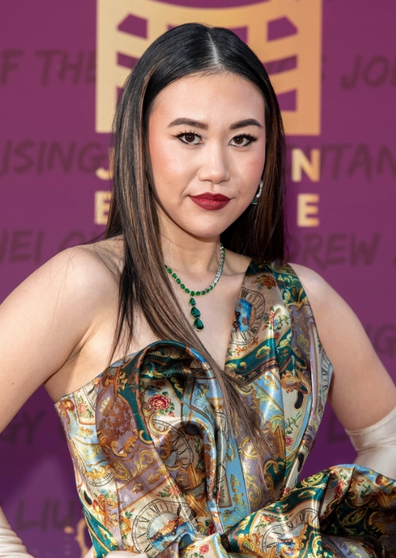 Eleanor Wong - Jeszcze nigdy…
