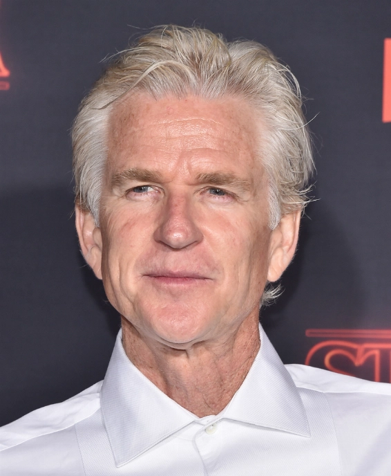 Martin Brenner (Papa / Doc) - Stranger Things
