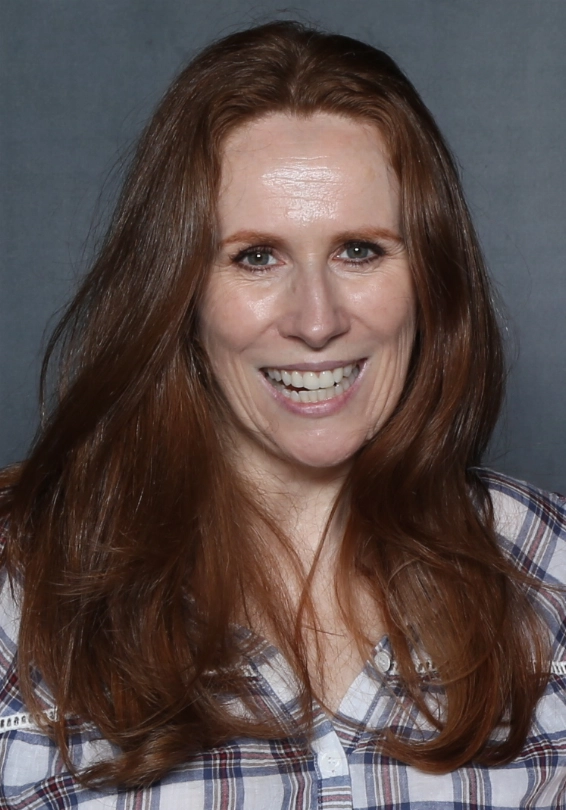 Nellie Bertram - Biuro